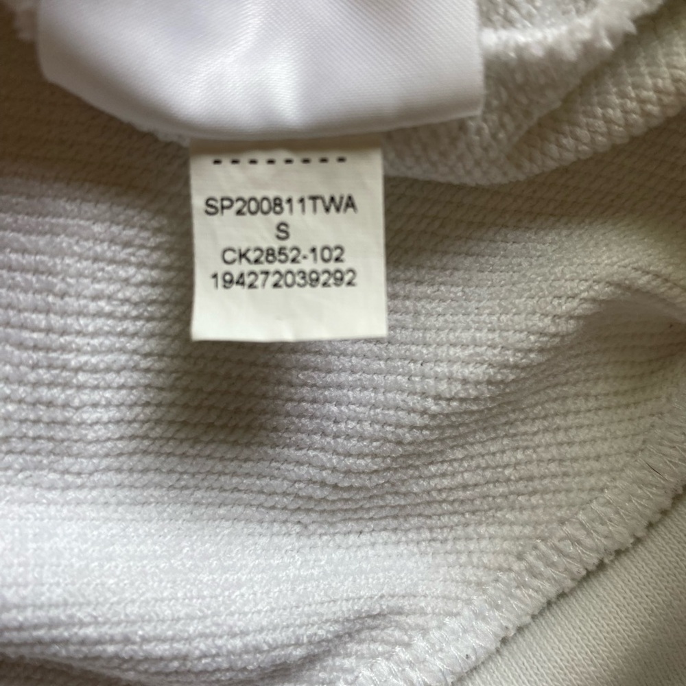 Nike Air Jordan Jumpman Classic Hoodie
White gold SZ Small - Picture 7 of 7